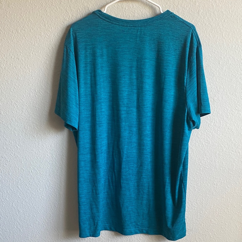 Men’s Hurley Teal Colored Short Sleeved Athletic Shirt (NWOT) - Picture 7 of 11